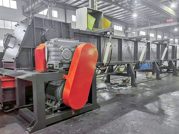 Large Diameter Pipe Shredder