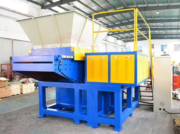 They use a hydraulic pusher to force material against a high-speed rotating shaft. They are perfect for thick, solid plastics like purge blocks or thick-walled pipes.