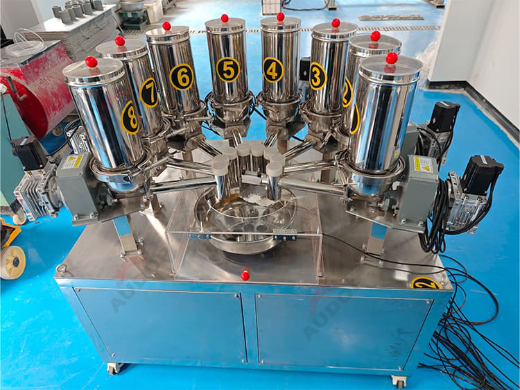 Precision automatic batching machine for plastic compounding micro ingredients