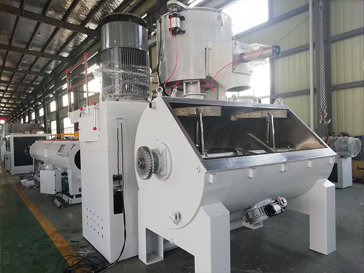 sealed design plastic mixer for contamination-free production